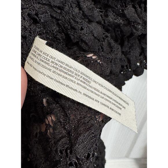 Free People Day And Night Black Lace Bodysuit Stretchy High Neck Size Large - Picture 10 of 10